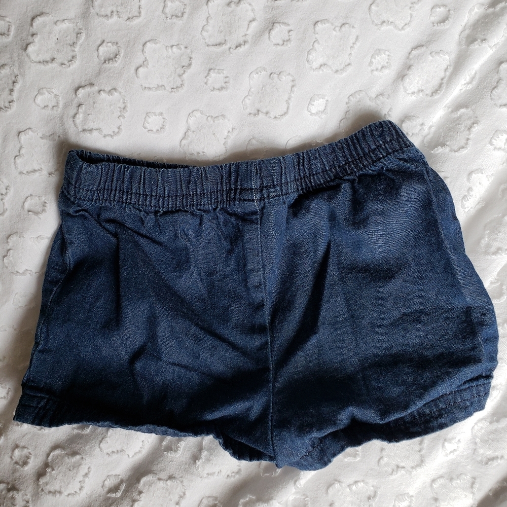 3/$20 Girls 12M Shorts
